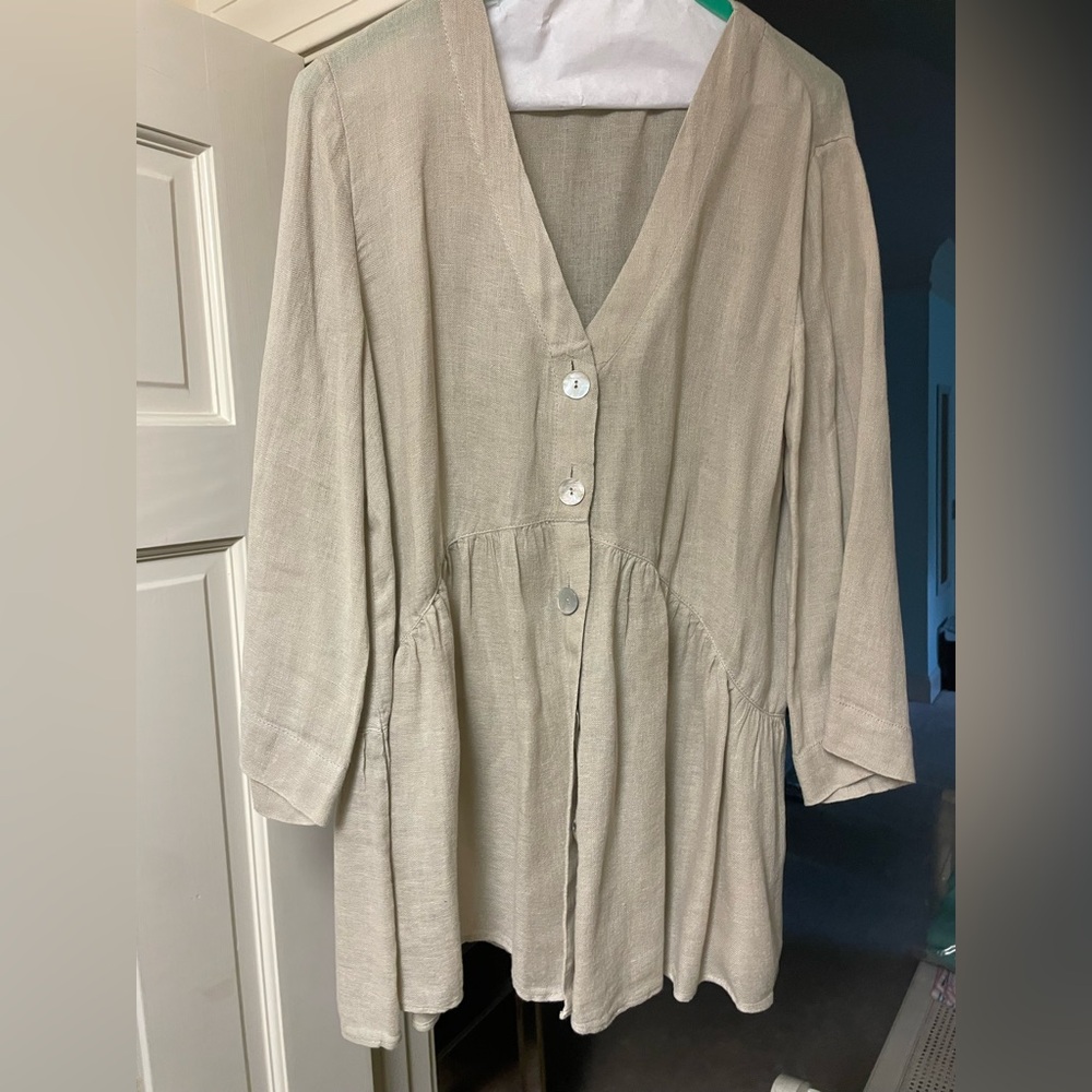 Zara Beige Button-Up Top